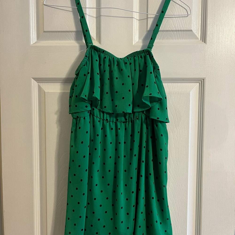 Torrid Green Polka Dot Tank Top converts into strapless